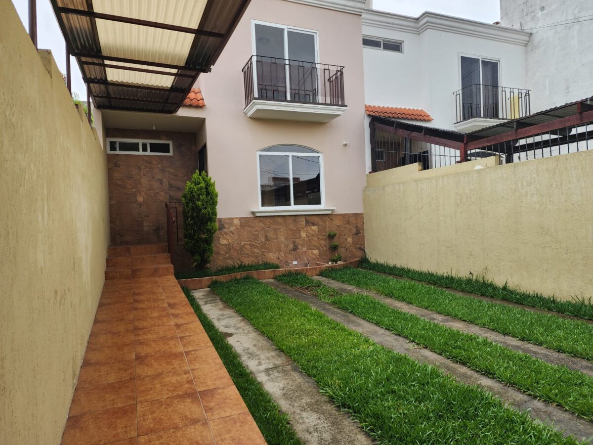 Casa en Residencial Vista al Valle San Cristóbal