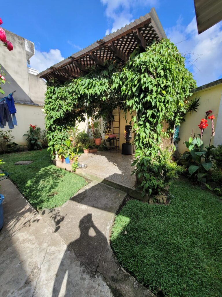 Casa en Residencial Utatlán Zona 11 - Image 3