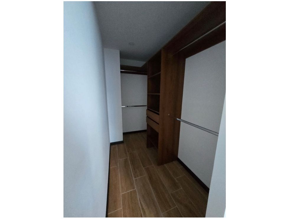 Apartamento en renta en Zona 13 Avenida Las Américas - Image 3