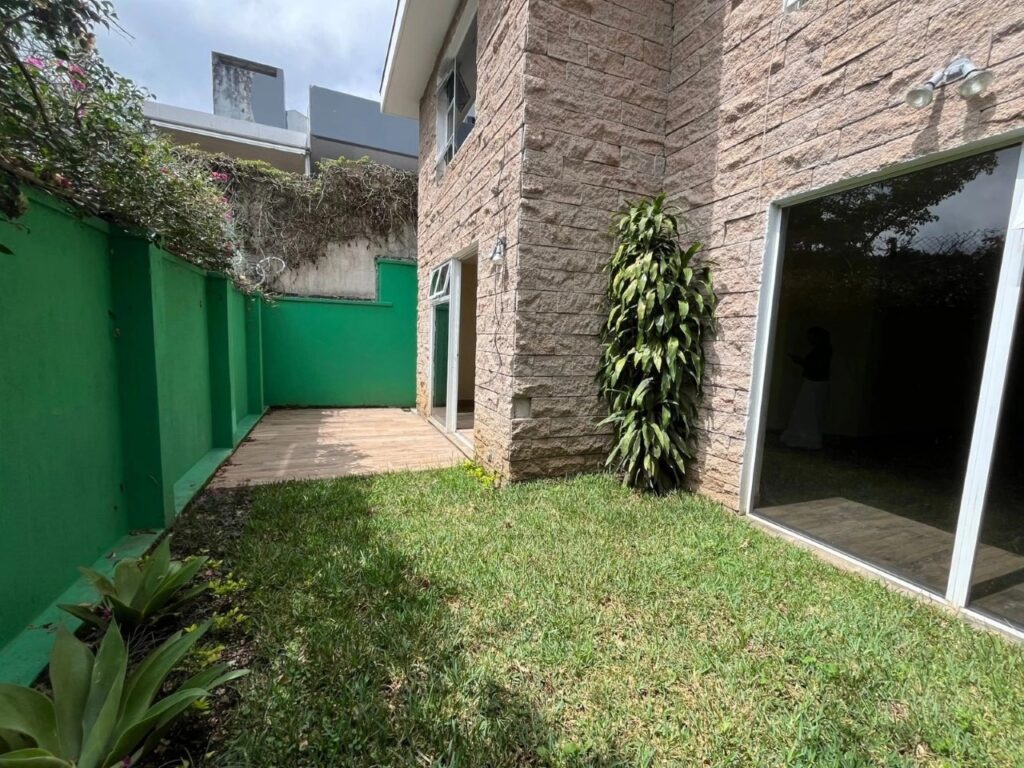Casa en La Montaña Zona 16 - Miniatura 6
