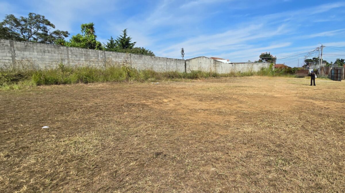 Terreno en San Cristóbal Sector A5 Mixco