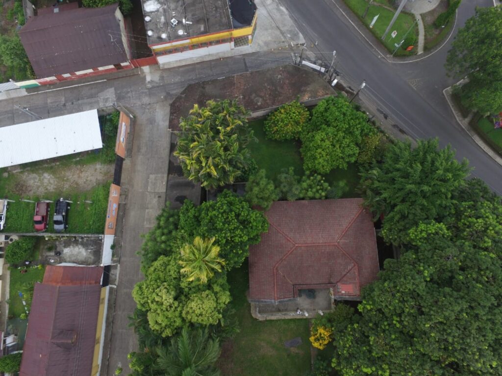 Propiedad comercial en renta en Retalhuleu - Image 4