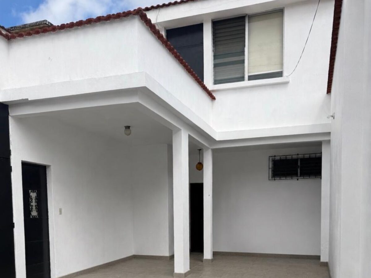 Casa en venta en Zona 1 - Image 1