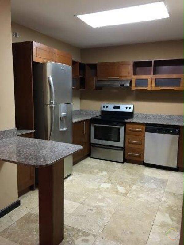 Apartamento en Edificio Santa Fe Zona 16 - Image 4
